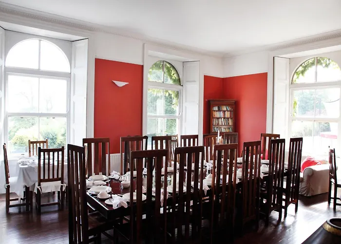 Barnabrow Country House